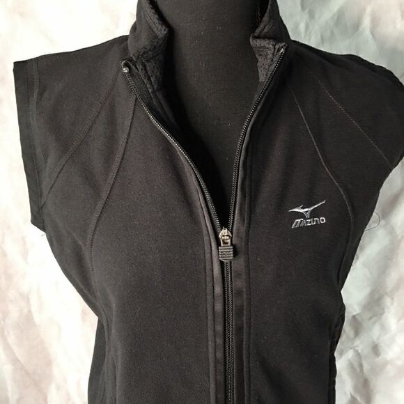 Mizuno small lightweight insulted jacket black - Picture 1 of 10